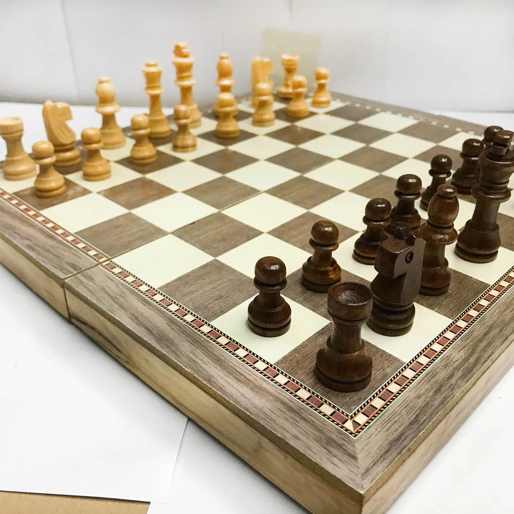 

Universal Standard 3 In 1 Wooden International Chess and Checkers Set Folding Board Beginner Travel Chess Parent-child dropship