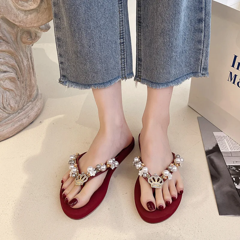 

Plus Size Women's Shoes 2023 New Design Pearl Crown Rhinestone Flip-flops Women Wear Fashion Flat Beach Fashion Summer Slippers.