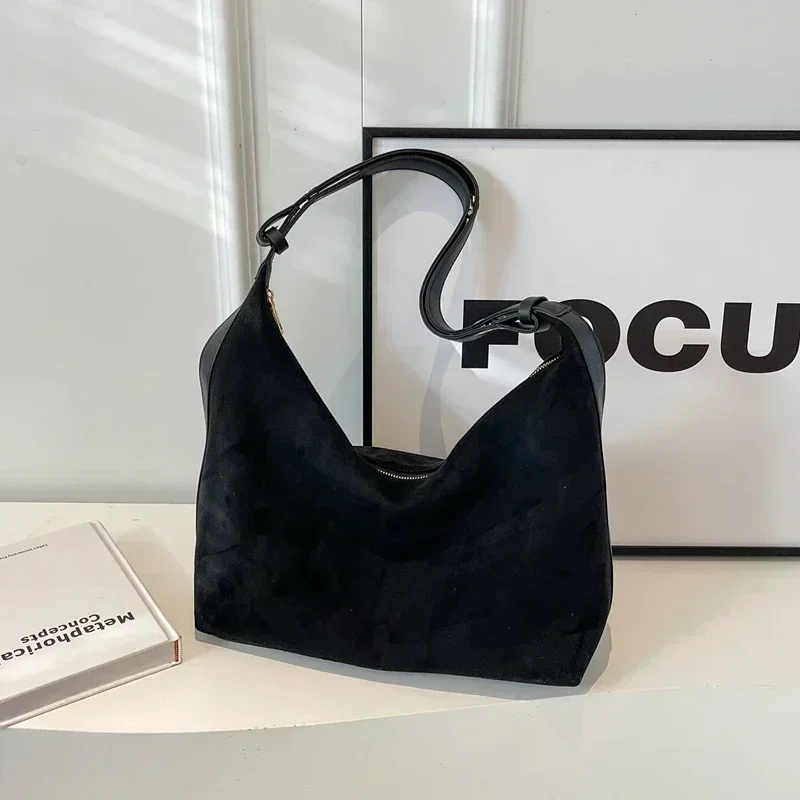 Повседневные сумочки через плечо из нейлона и искусственной кожи на молнии