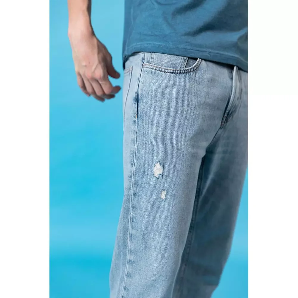 2022New 2022 summer new ripped jeans men hole fashion comfortable tapered denim trousers ankle-length streetwear jean SJ130406