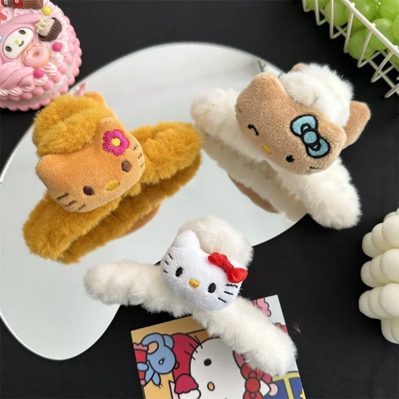 

Hello Kitty Sanrio Hairpin Anime Kawaii Plush Clip Cute Cartoon Women's Shark Clip Winter New Headwear Girl Hair Accessories