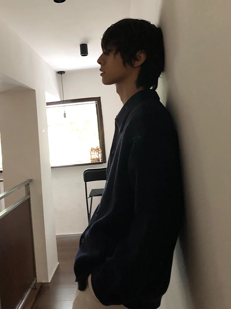 Темно-синий свитер с лацканами кардиган верхняя одежда мужская осенне-зимняя