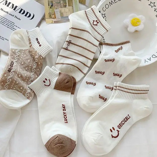 Yasuk All Season Women's Fashion Soft Print Stripe All-Match Lovely Girl Casual Comfortable Socks 5Pcs Smile White