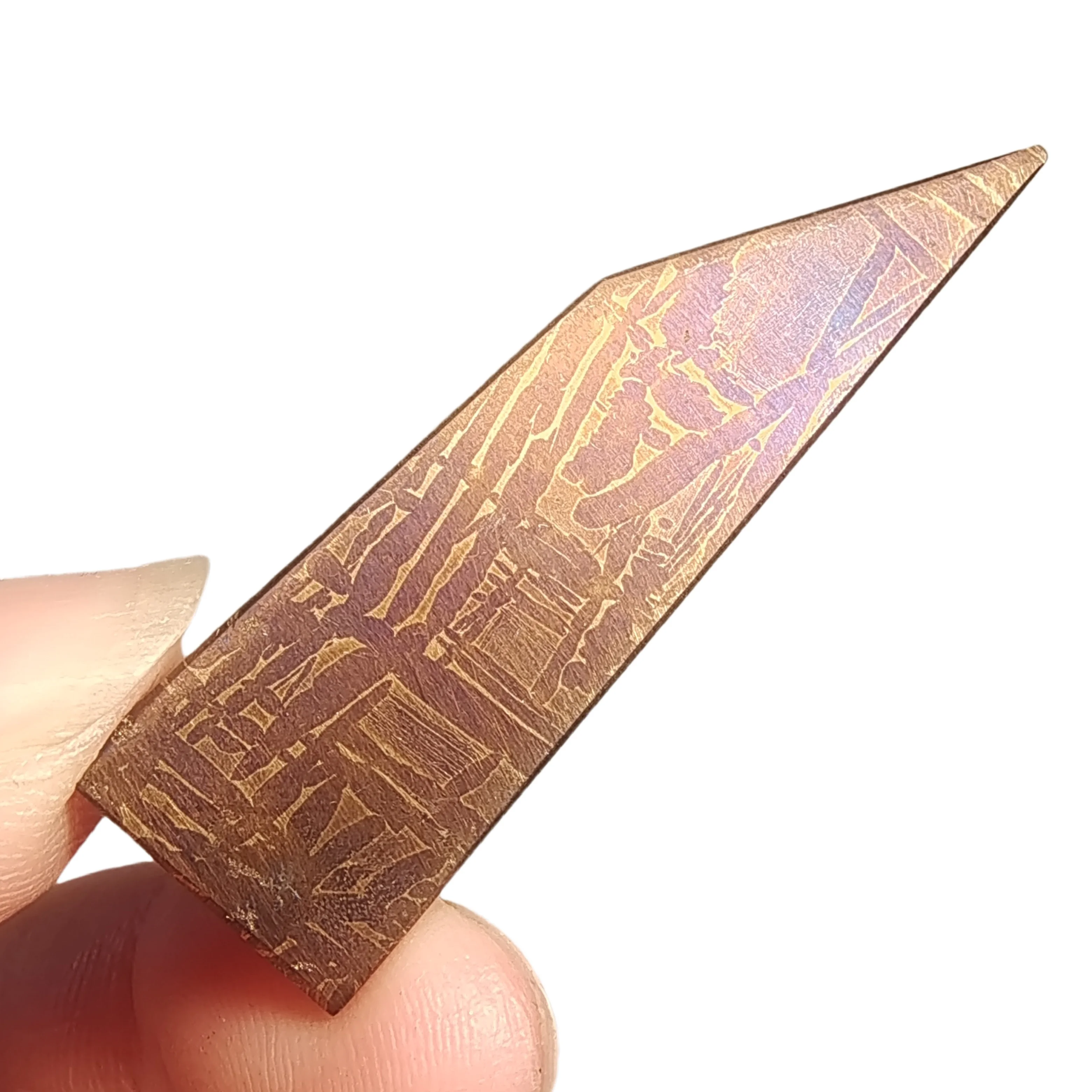 13 2 г Muonionalusta Секция образцов натурального железного метеорита Железные