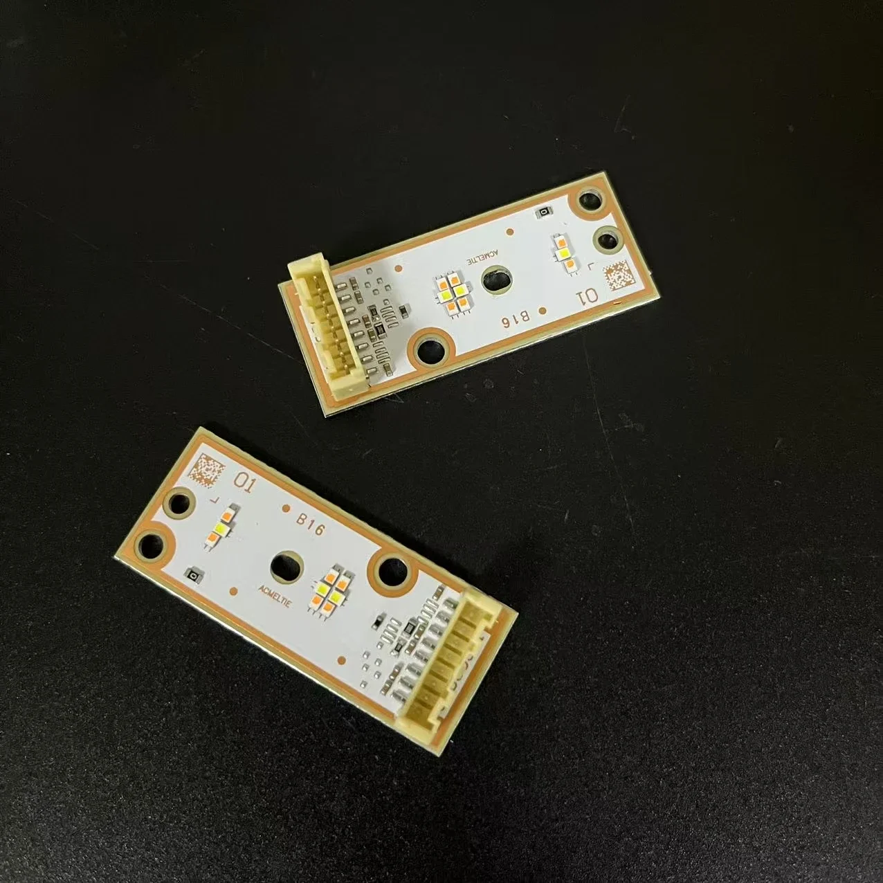 

Белая светодиодная плата фар для VW Volkswagen Skoda Superb 3 В, модуль радиатора, чип печатной платы «ангельский глаз» 11500011090 3V1941645A