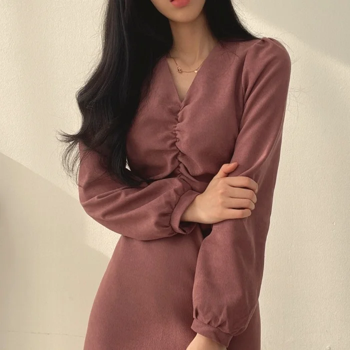 Женское платье корейское шикарное зимнее Плиссированное Платье с V-образным