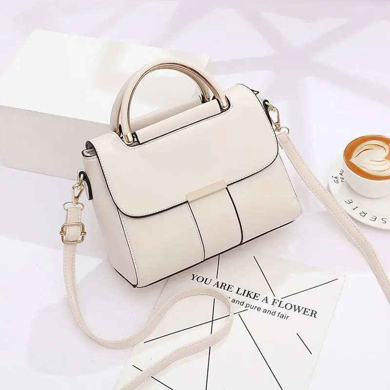 

2022Women Bag Korean Messenger Fashion Designer PU Leather One-shoulder Half Moon Bags