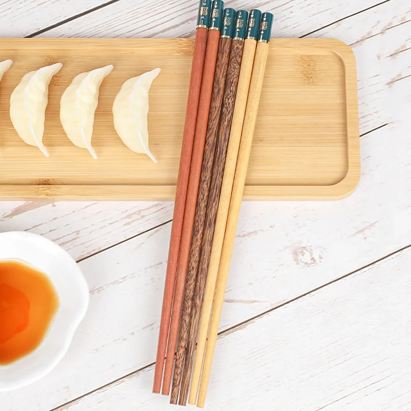 

5 Pairs Natural Wooden Chopsticks Wenge Wood Red Sandalwood Rosewood Chopsticks Reusable Household Kitchen Tableware Supplies