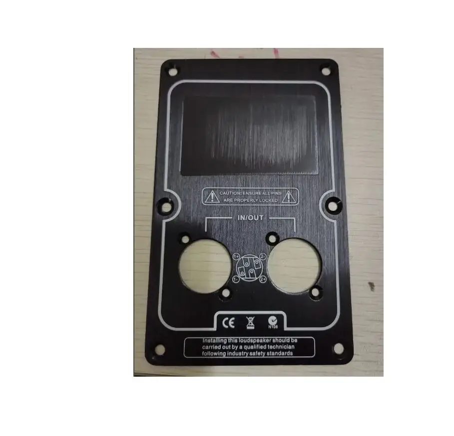 

4 штифта размером 5*26 мм и 16 пластиковых держателей