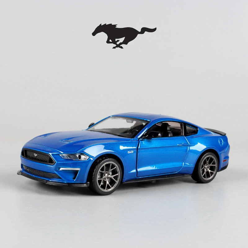 Alloy Car Die Cast Toy Car Model Sound And Light Children's Toy Collectibles Birthday Gift
