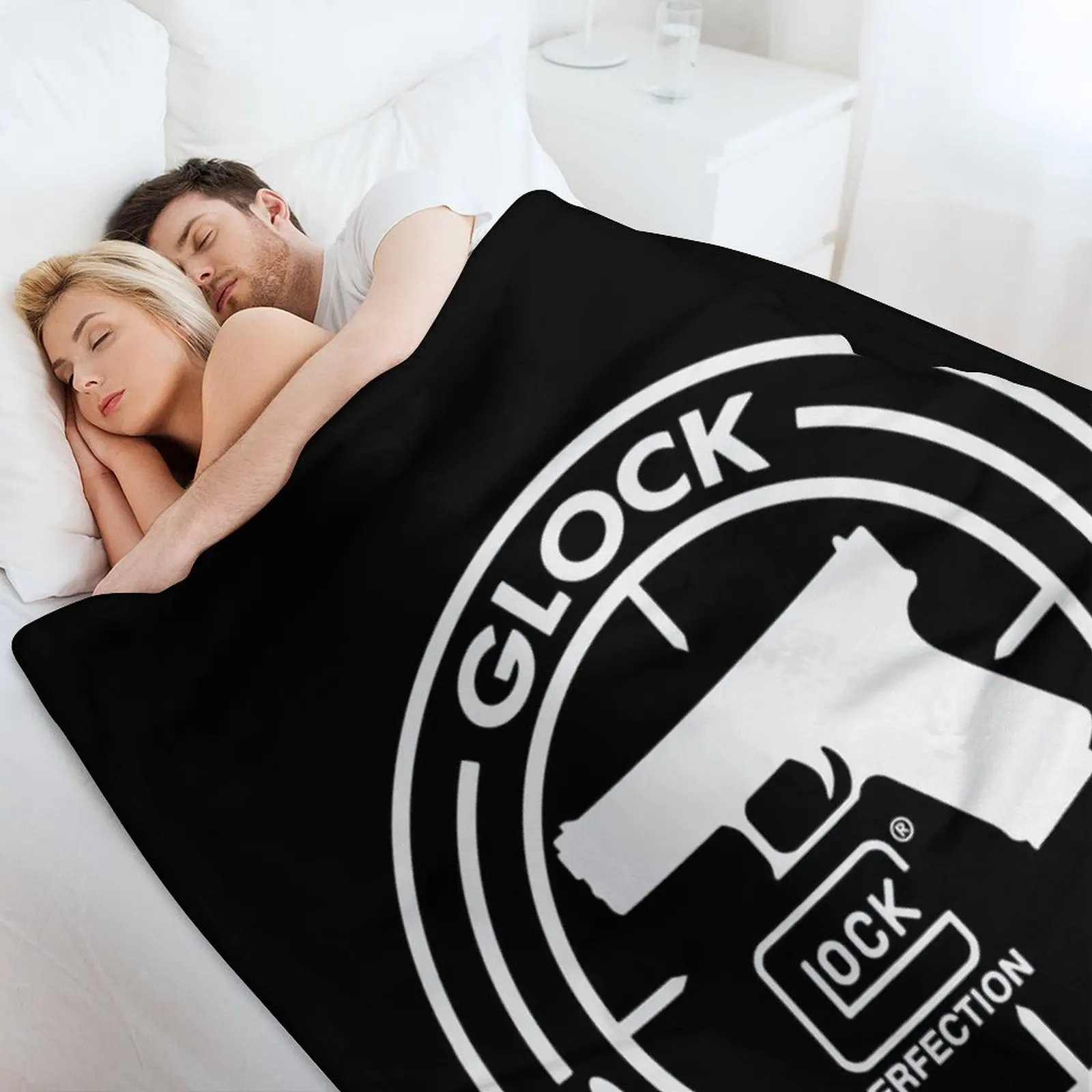 Одеяло Glock Ges теплое зимнее для декоративных одеял дивана