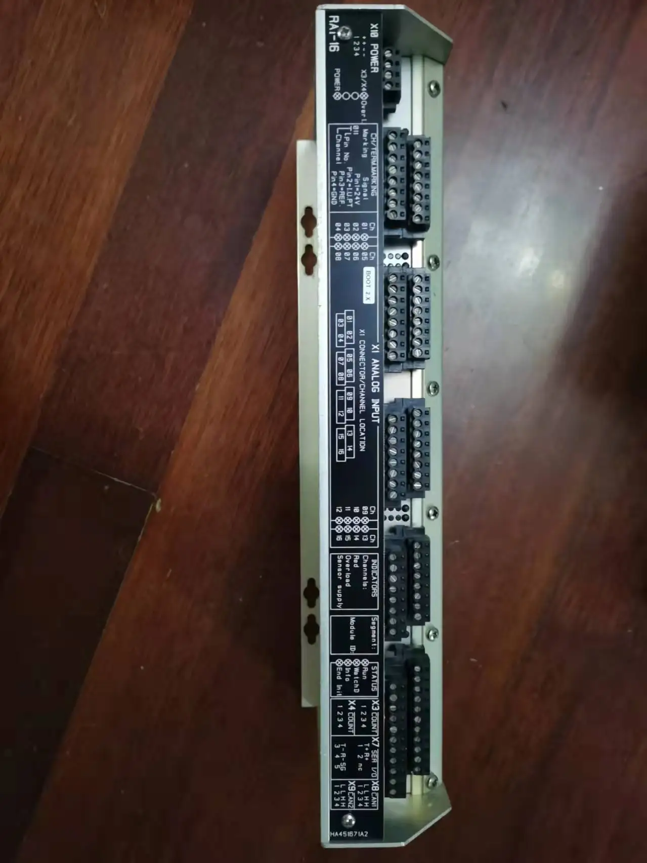 

RAI-16 Signal input module