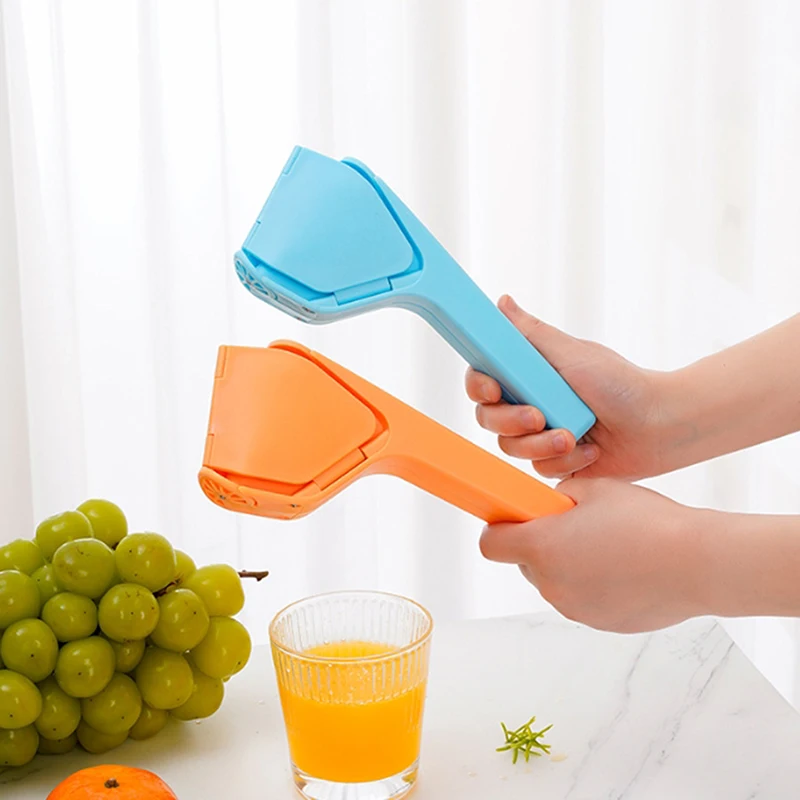 Max Juice Extraction Lemon Lime Squeezer Easy To Use Flat With Leverage Built In Strainer
