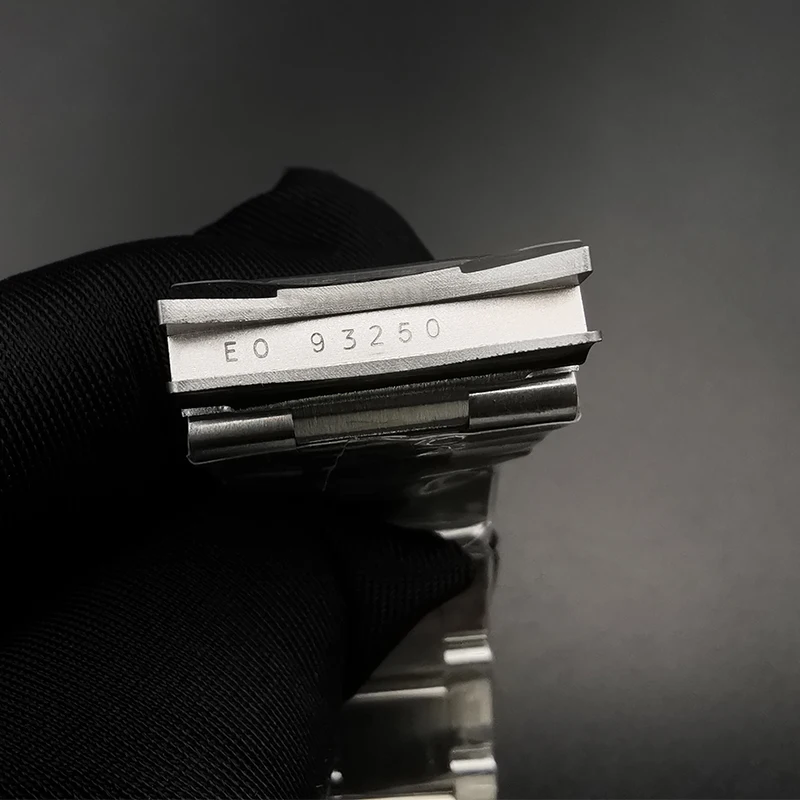 High Quality Steel Watch Band Bracelet For For Retro Submariner 11610, Code 93250, 20mm Width Watch Parts