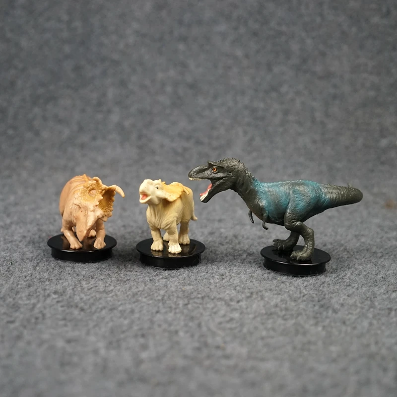 

9-12cm Cartoon dinosaurs walking Action Figures chain Dolls kids PVC collection Chindesaurus Juniper model