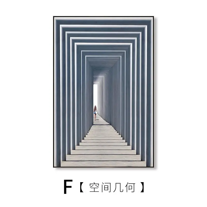 

Декоративная рамка для электрощитка TRAVEL SHARK современная