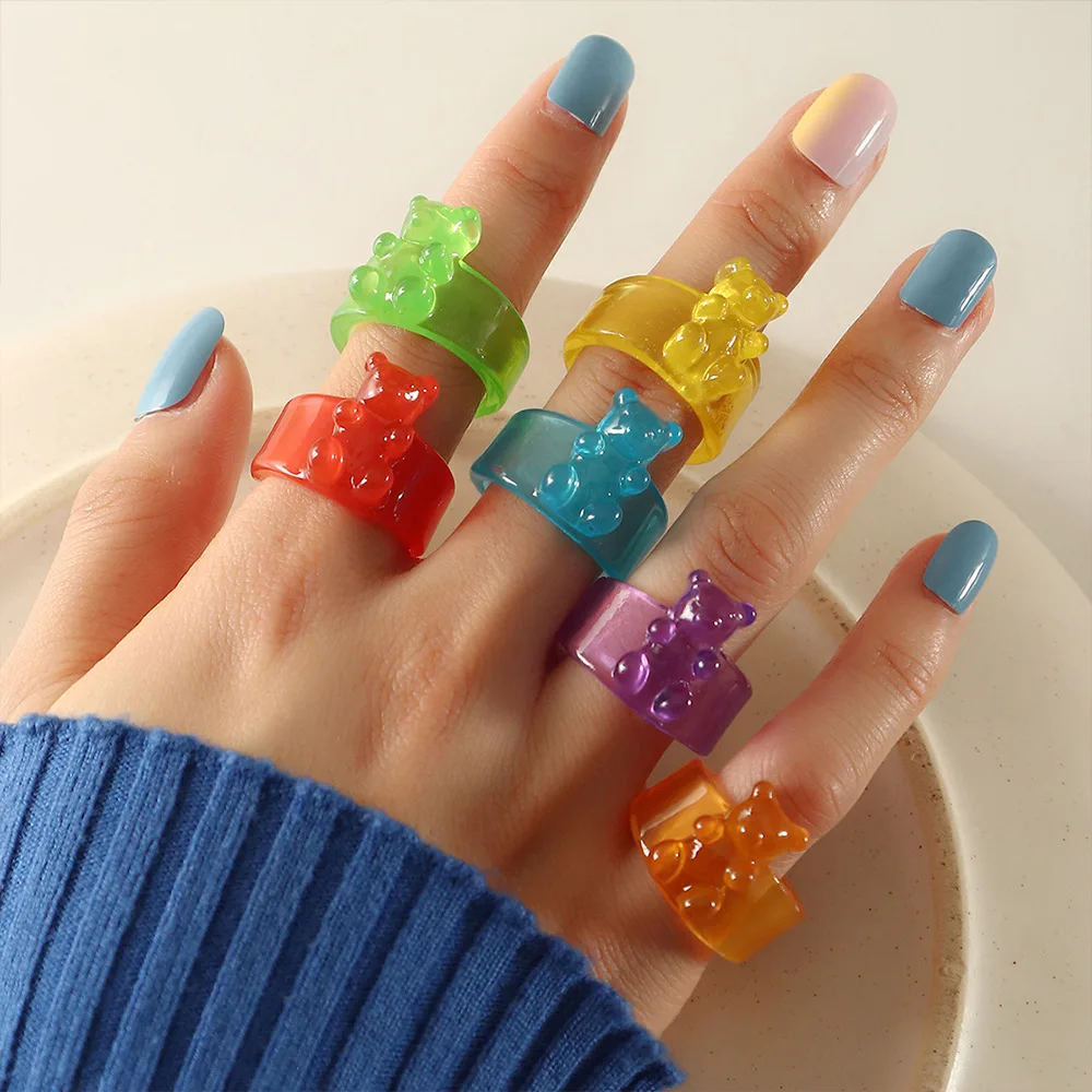

New Arrival Resin Bear Rings Womens Fashion Trendy Creative Fun Animal Colorful Transparent Acrylic Rings Jewelry For Girls