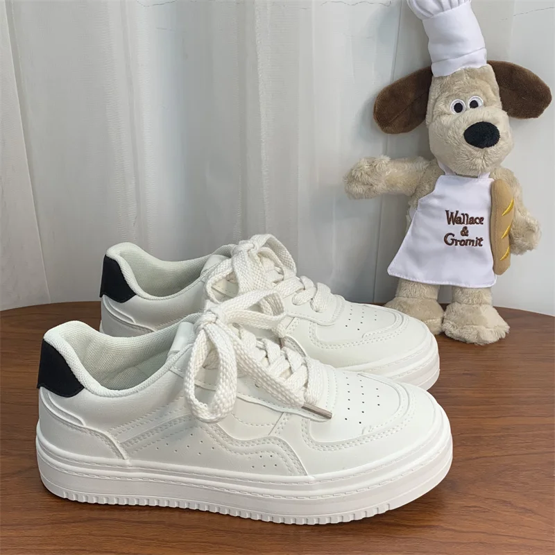 Women's leather toe small white laces breathable hole casual fashion board shoes versatile trend women's shoes