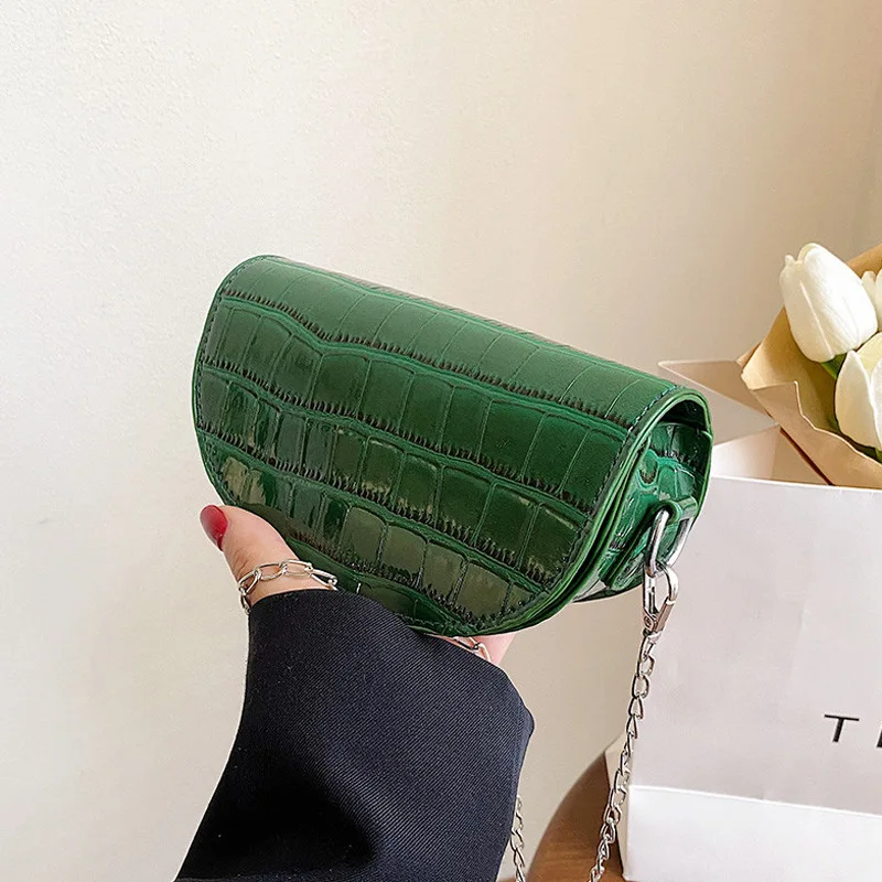 

Shoulder Bags for Women Chain Female Bag Retro Crossbody Bag Simple Dinner Bag Crocodile Pattern Ladies Clutch