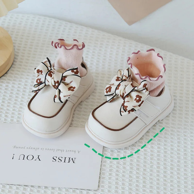 

Autumn Winter New Retro Leather Shoes for Girls Toddler Fashion Boots Children Single Shoes Floral Bow Princess Shoes
