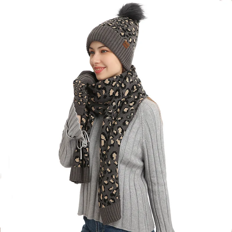 Женский шарф, шапка, перчатки, комплект из 3 предметов, классический шарф с леопардовым принтом, шапка бини, перчатки с сенсорным экраном, вяз...