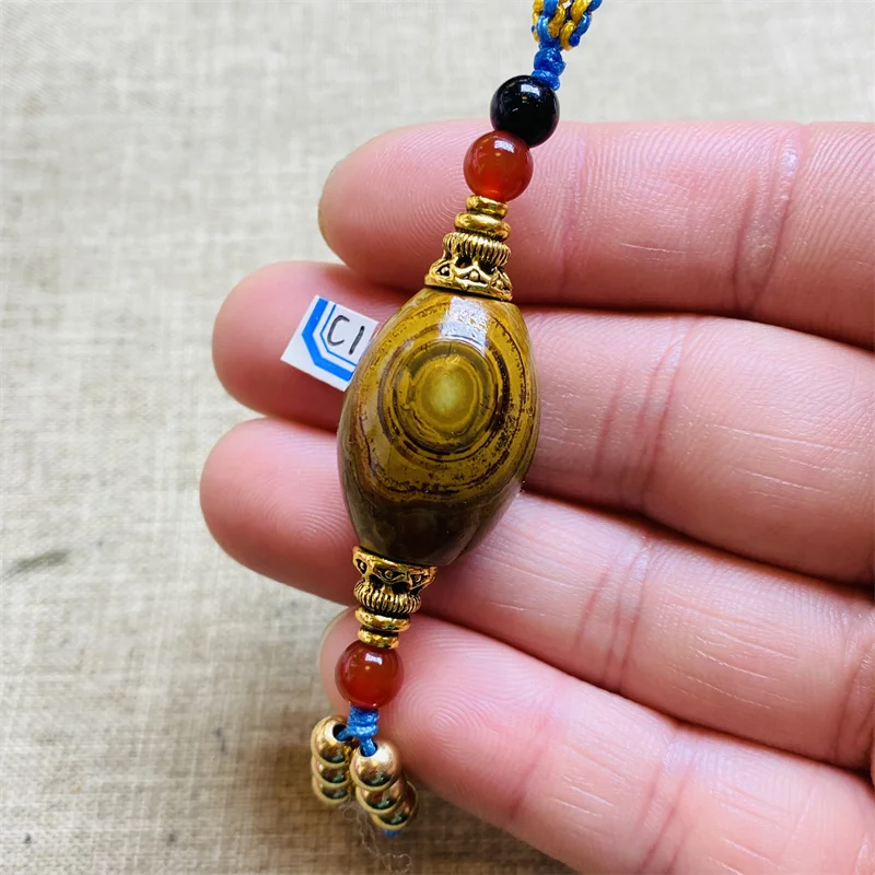 

Natural Alxa Stone Energy Key Chain Chakra Point Healing Christmas Gift Halloween Decoration