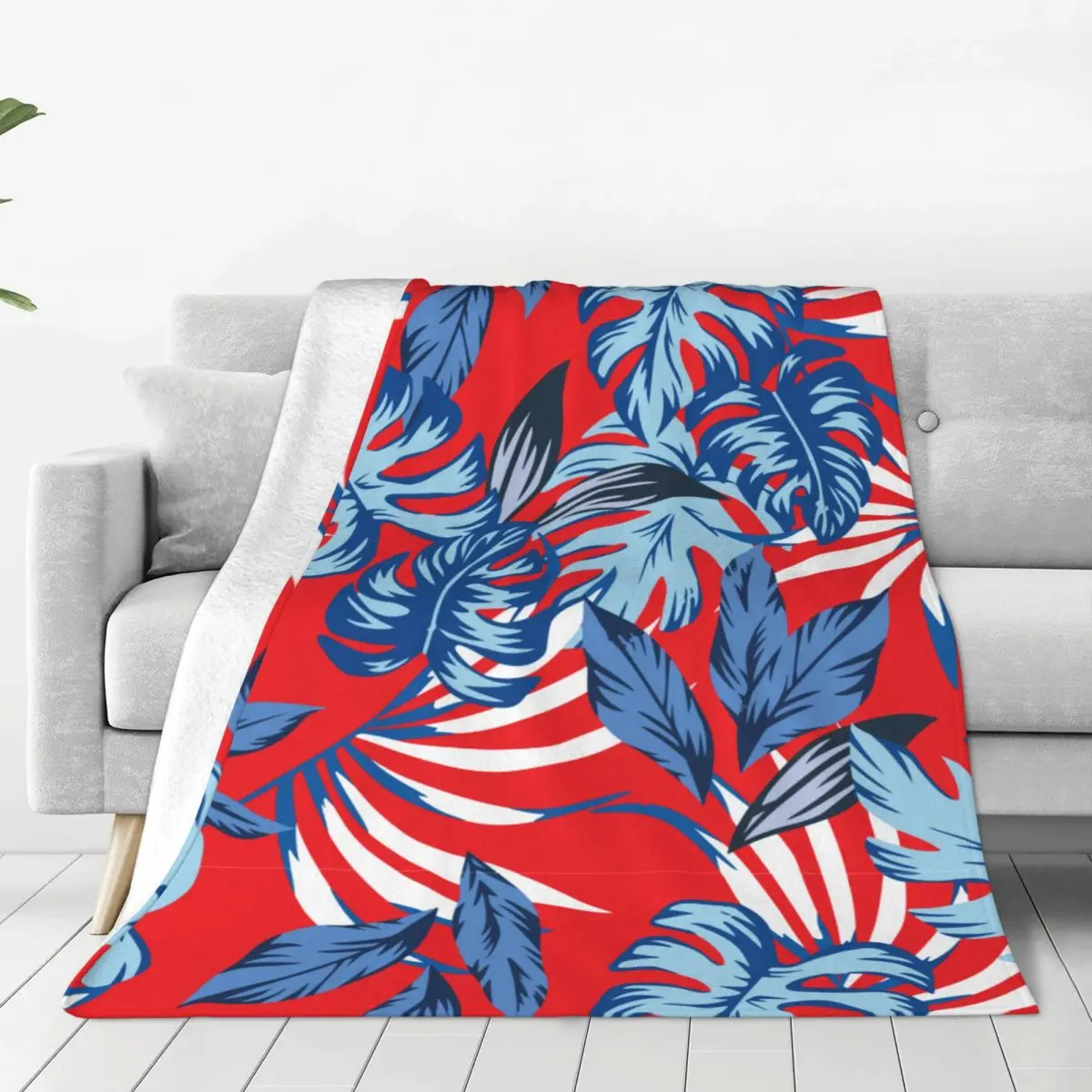 

Bright Leaves Soft Fleece Throw Blanket Warm and Cozy for All Seasons Comfy Microfiber Blanket for Couch Sofa Bed 40"x30"
