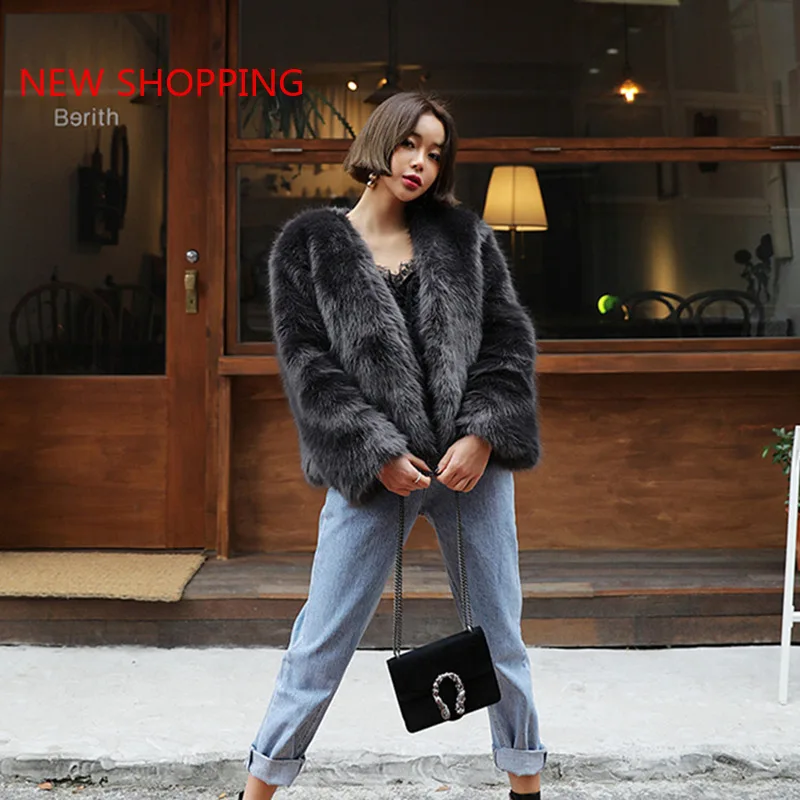 2021 Women's Winter Jacket Faux Fur Jackets High Quality New Fashion Overcoat Female Short Black Thick Warm Faux Fox Fur Coat