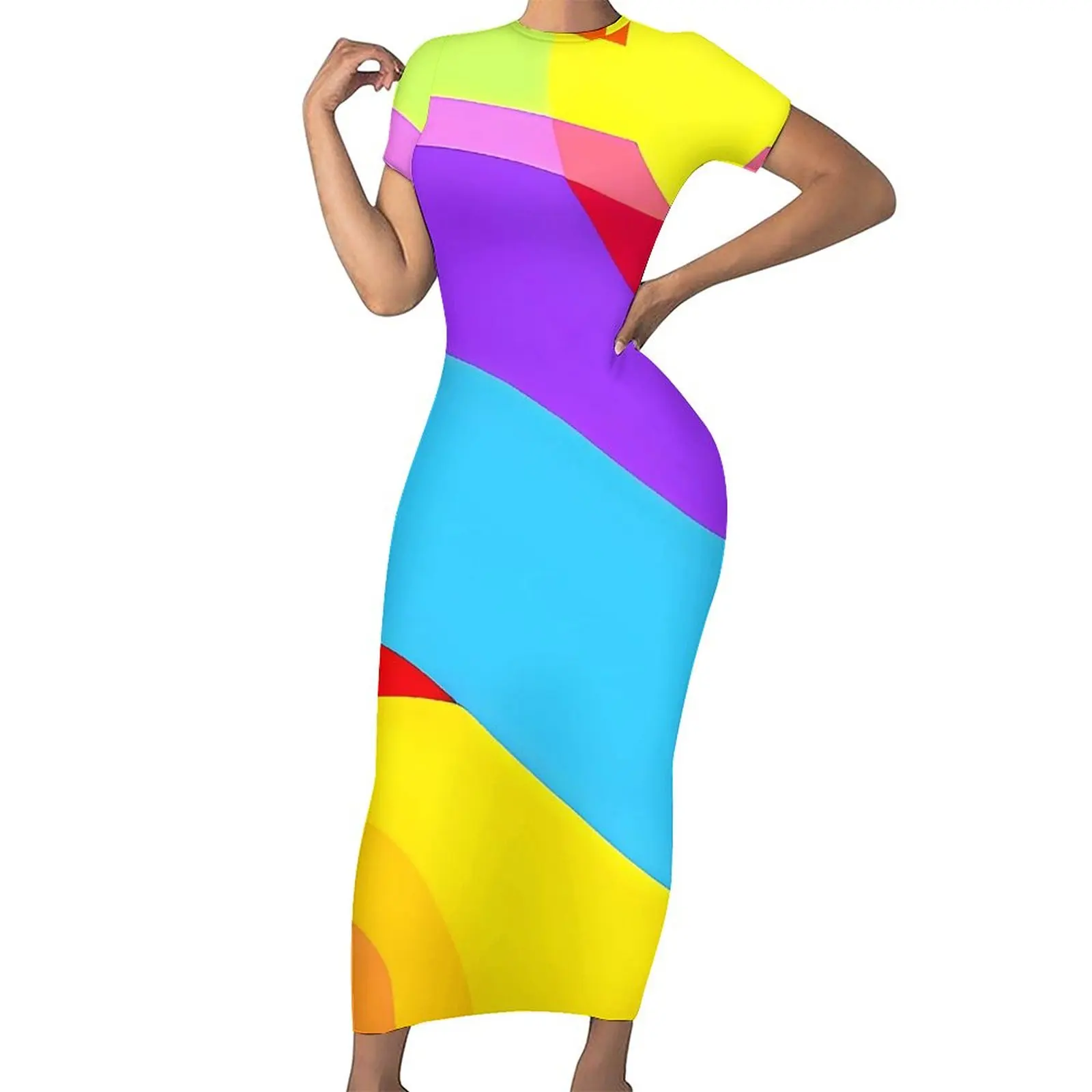 

Женское облегающее платье-макси с коротким рукавом и принтом