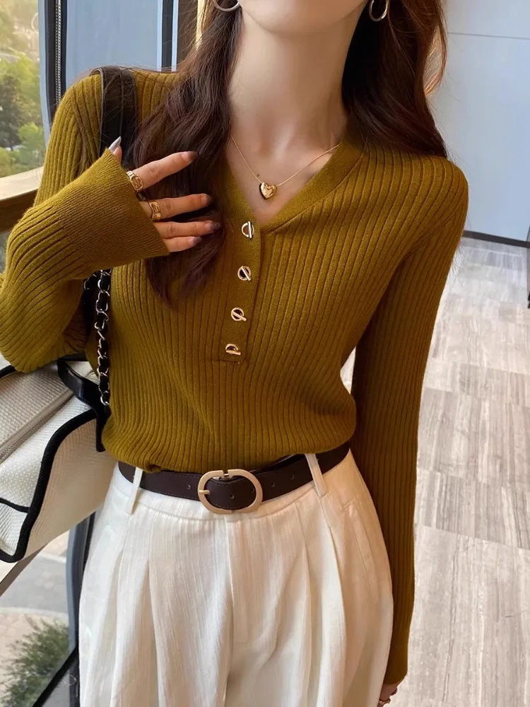 Свитер с v-образным вырезом и пуговицами для женщин осенне-зимний новый свитер