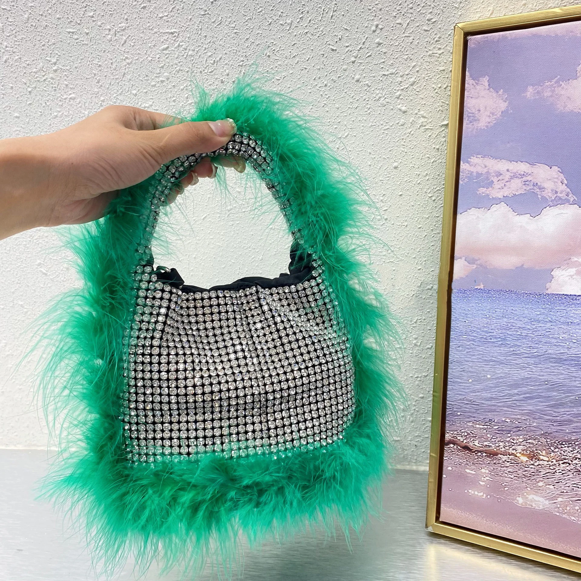 

Fluffy Feather Cloud Bag Rhinestone Evening Clutch Ladies Diamond Women Designer Handbags Chains Bucket Shoulder Crossbody Bags