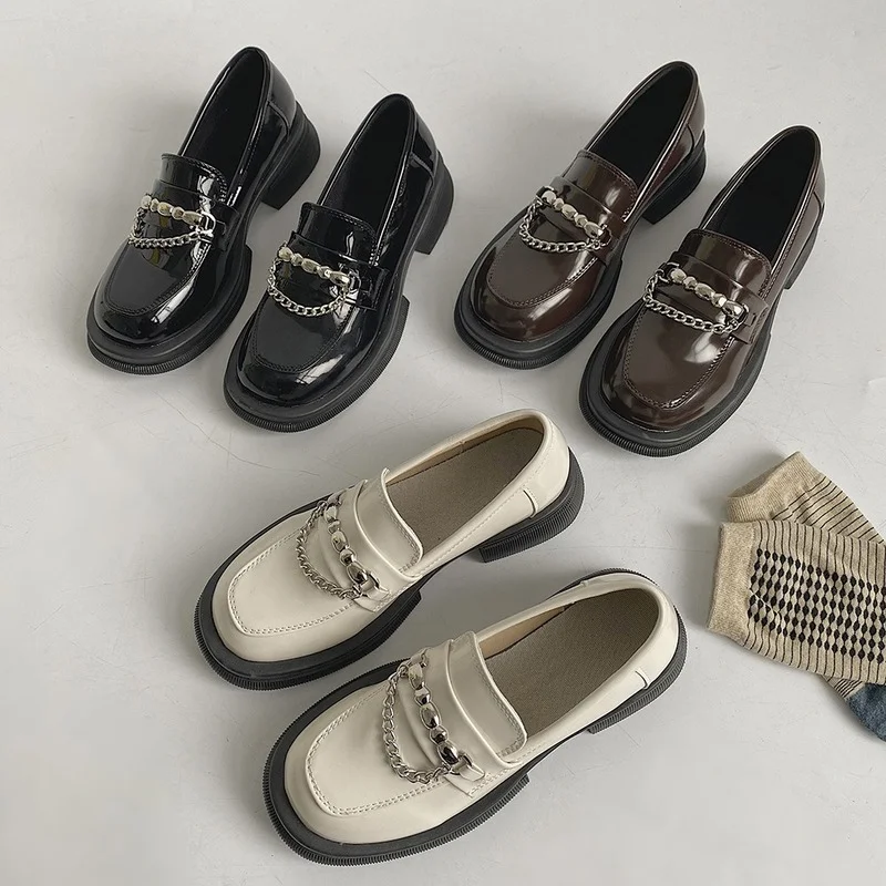 

British wind small leather shoes female spring and summer new fashion chain retro students heighten single shoes