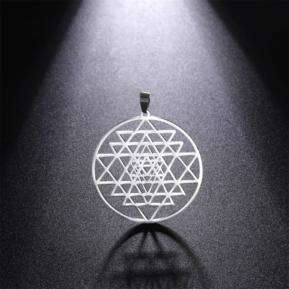 5pcs/Lot Hollowed Overlapping Triangle Pendants Diy Handmade Necklace Accessories Stainless Steel Keychain Charms Wholesale