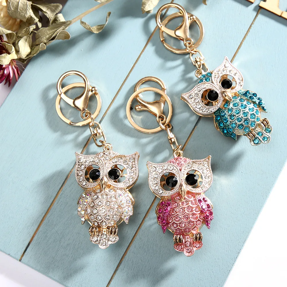 

Fashion Creative Bag Pendant Diamond inlaid Cartoon Owl Metal Keychains cute keychain anime car accessories keychain charms