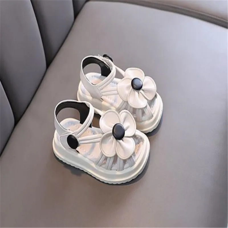 Girls' sandals flower 2022 summer new soft bottom beach Baotou little girl Princess shoes children's Roman sandals leather 4-12Y