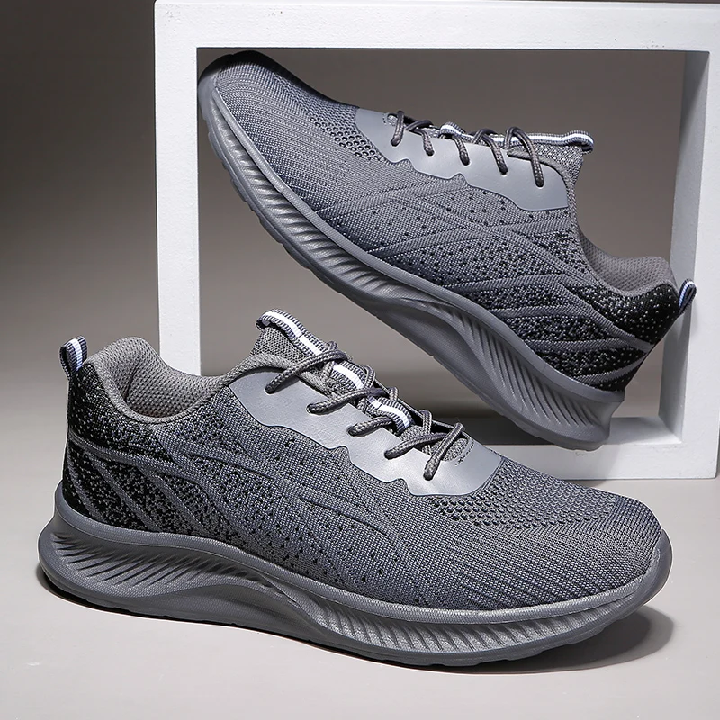 New Mesh Fly Woven Non-slip Men Shoes Lace-up Four Seasons Running Shoes Outdoor Comfortable Breathable Casual Male Sports Shoes