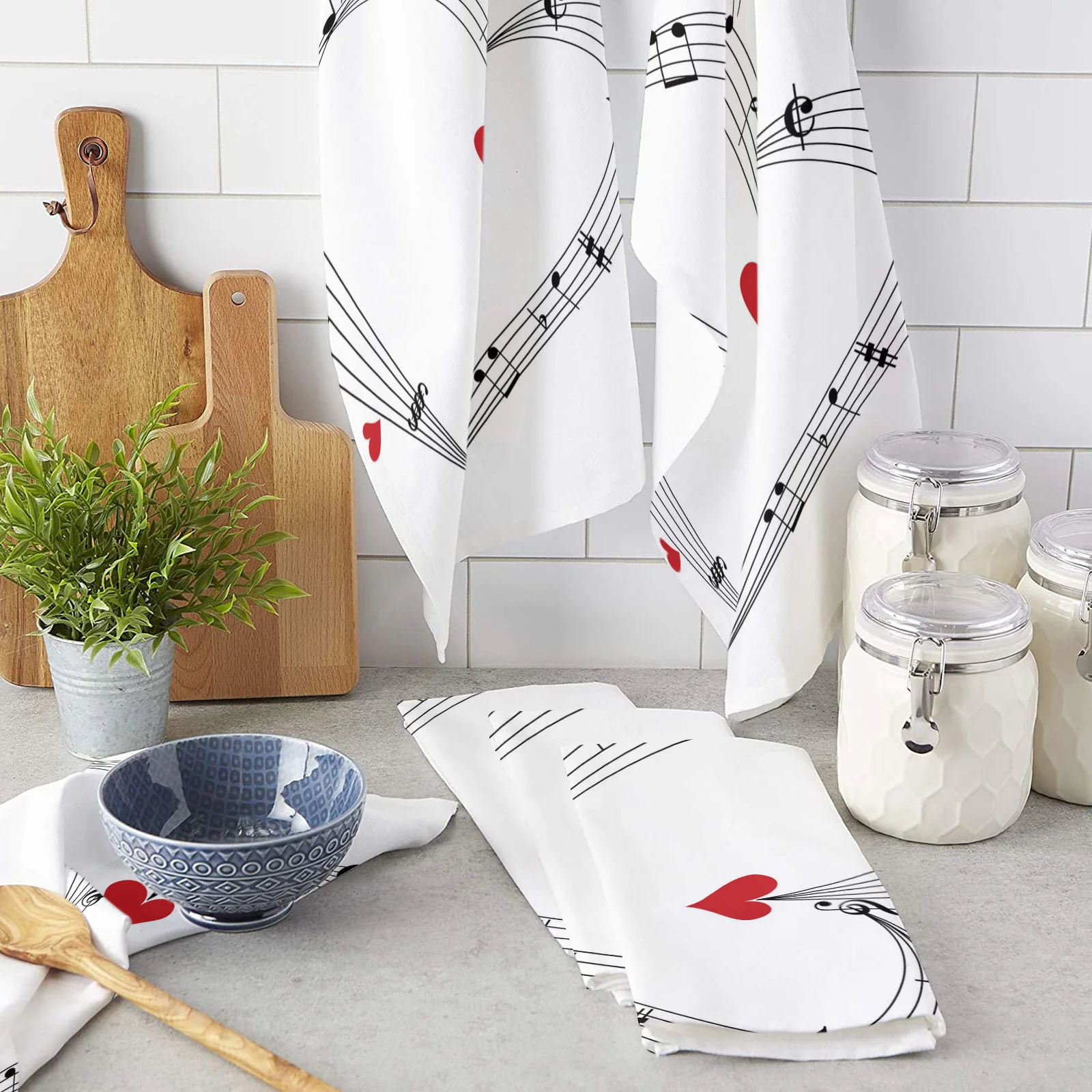 

Кухонное полотенце из микрофибры с музыкальным символом и красным сердцем