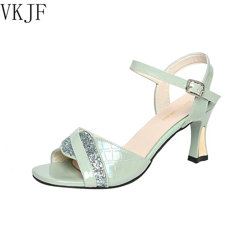 

2022 High Heels Sandals Woman Open Head Sexy Bling Heel Platform Shoes Summer Pumps Women Sandales White
