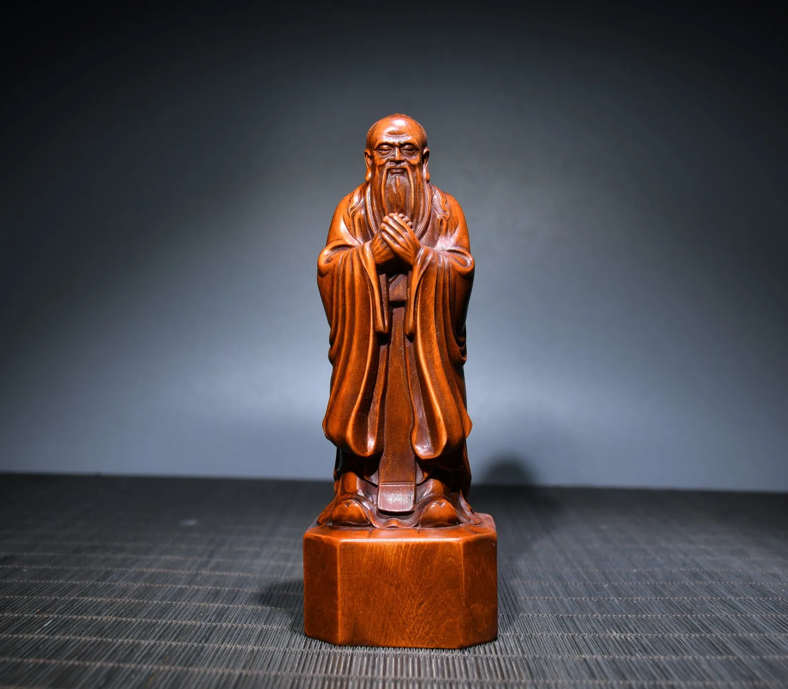 

6" Tibetan Temple Collection Boxwood Confucius Founder of Confucianism Zhongni office ornament Town house Exorcism