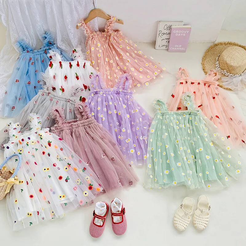 

Детская одежда, Сетчатое платье на бретельках для девочек, Новинка лета 2023, газовая юбка для маленьких принцесс с вышивкой для девочек