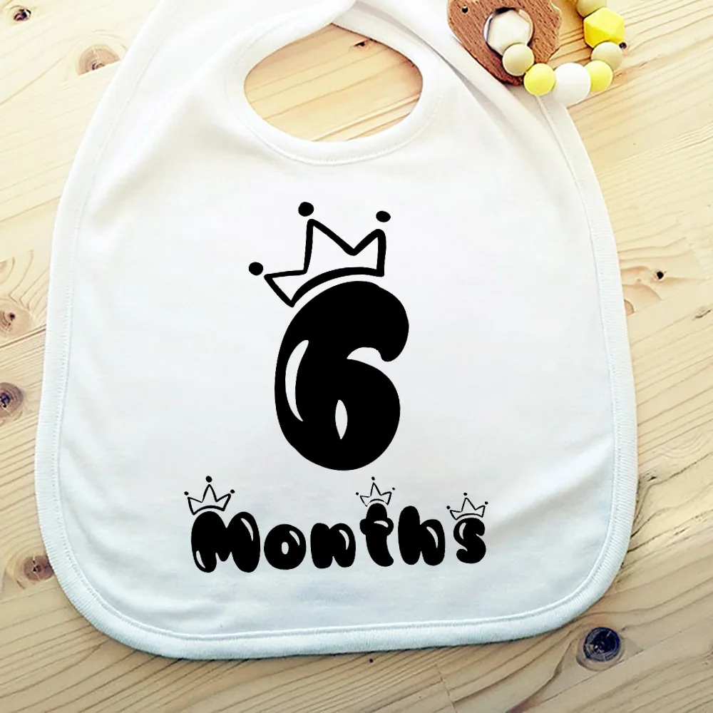 

Baby Bibs 1-12 Months Print Crown Number Infant Bib Newbron Full Month Gift Boys Girls Cotton Bibs Toddler Burp Cloths Baby Gift