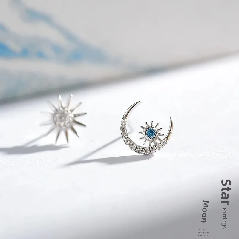 Серьги из серебра 925 пробы женские креативные маленькие серьги со звездой и луной