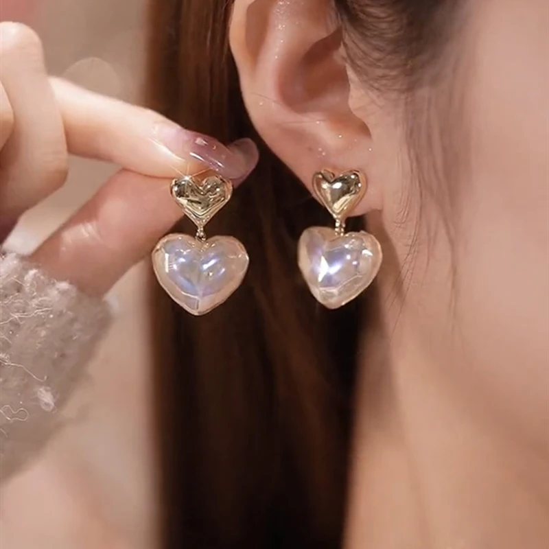 

Korean New Opal Imitation Pearl Stud Earrings For Women Inlaid Rhinestone Flower Rabbit Butterfly Earrings Wedding Charm Jewelry