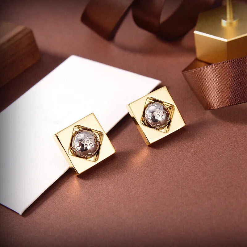 European and American light luxury fashion jewelry new star and moon earrings