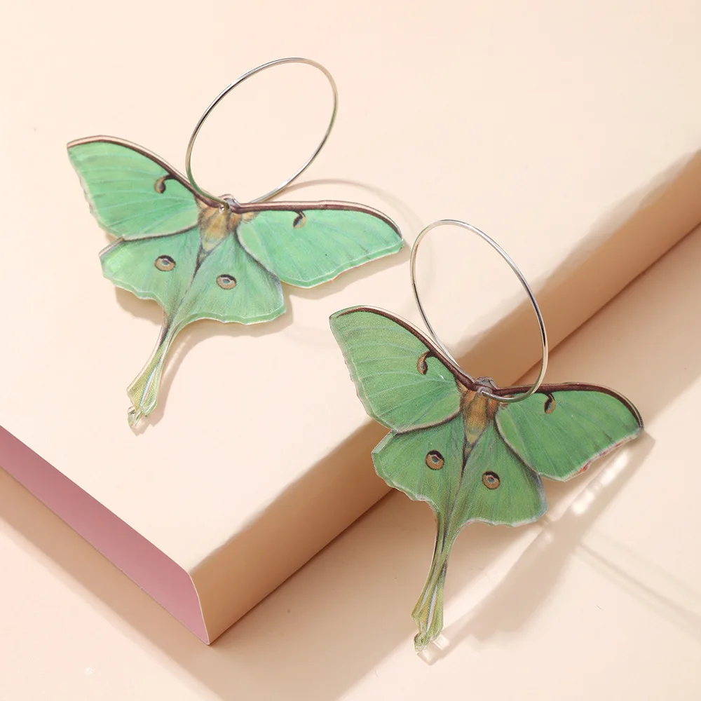 

2022 Fashion Green Butterfly Moth Acrylic Hanging Pendants Earrings for Women Female Girls Party Earring Jewelry