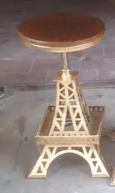 Восстанавливает древние пути кованое железо do old Paris Эйфелева башня поднимает