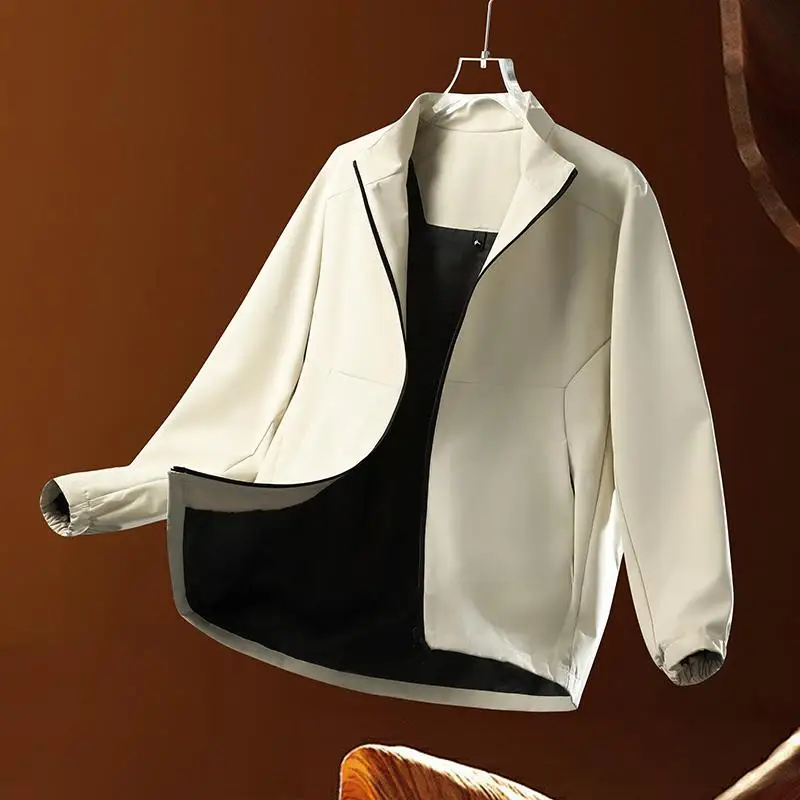 Мужская куртка из софтшелла с воротником-стойкой по индивидуальному заказу