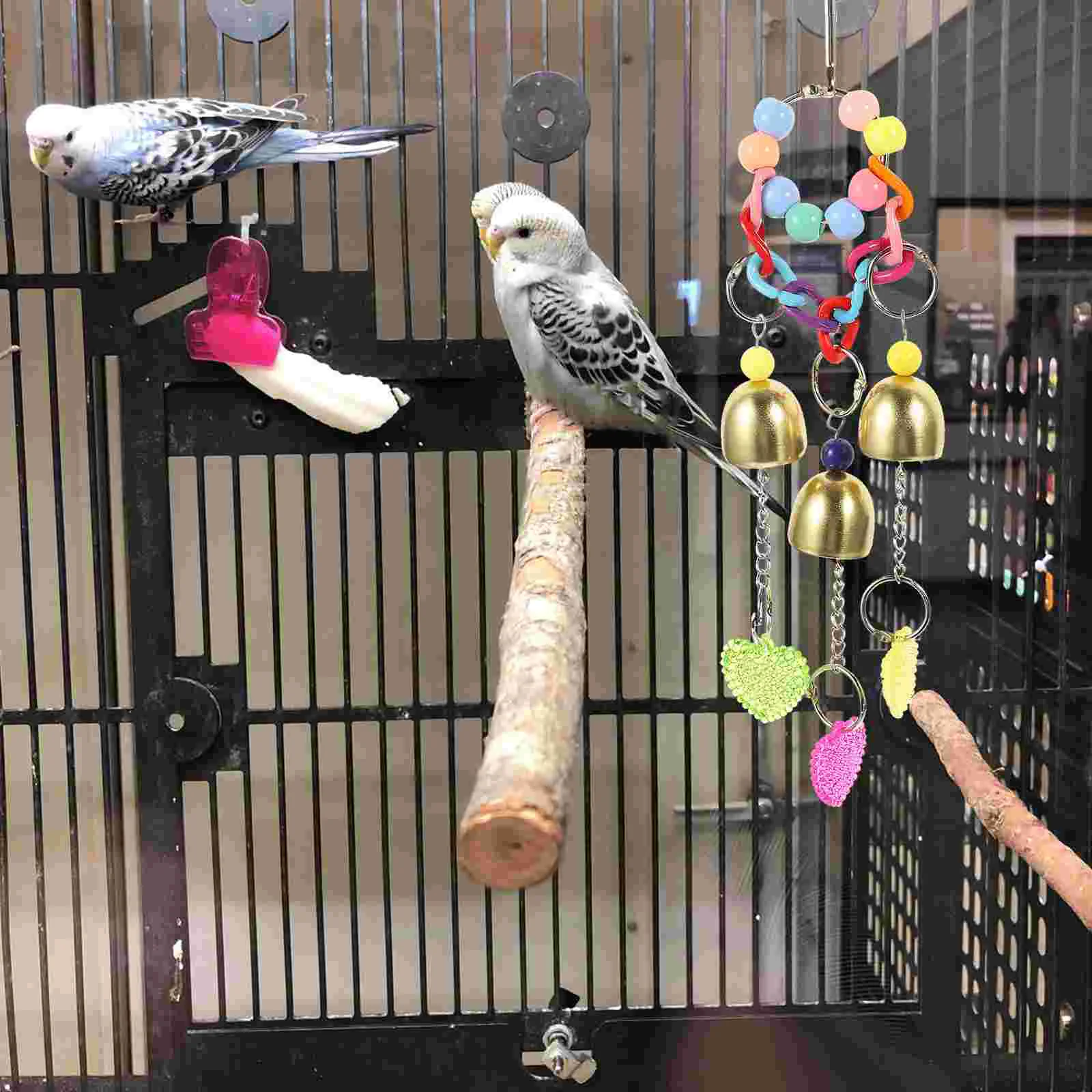 

2Pcs Parrot Bell Toys Delicate Bells Pendant Parrot Metal Bells Bird Cage Pendant Bell Decor