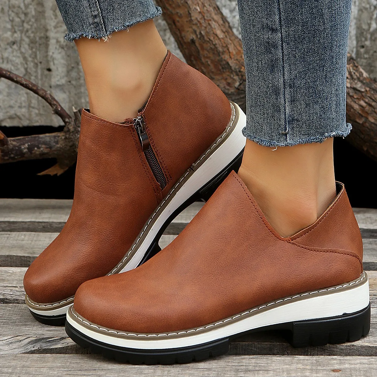 

Fashion Women Short Boots Round Toe High Top Platform Wedges Retro Booties Soft Leather Zipper Comfortable Ankle Boots for Woman