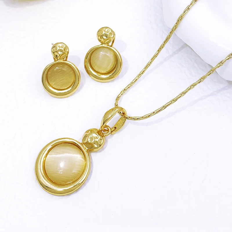 

Latest Women Necklace Earrings Set Fashion Opal Jewelry Gold Color Round Pendant Bride Wedding Party Accessories Free Shipping